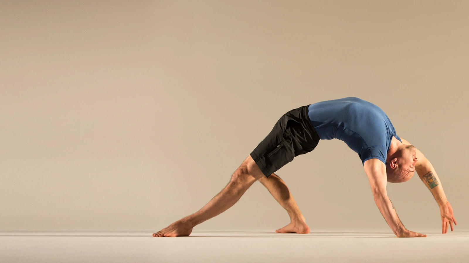 BANDHAS – THE LOCKING TECHNIQUES OF YOGA