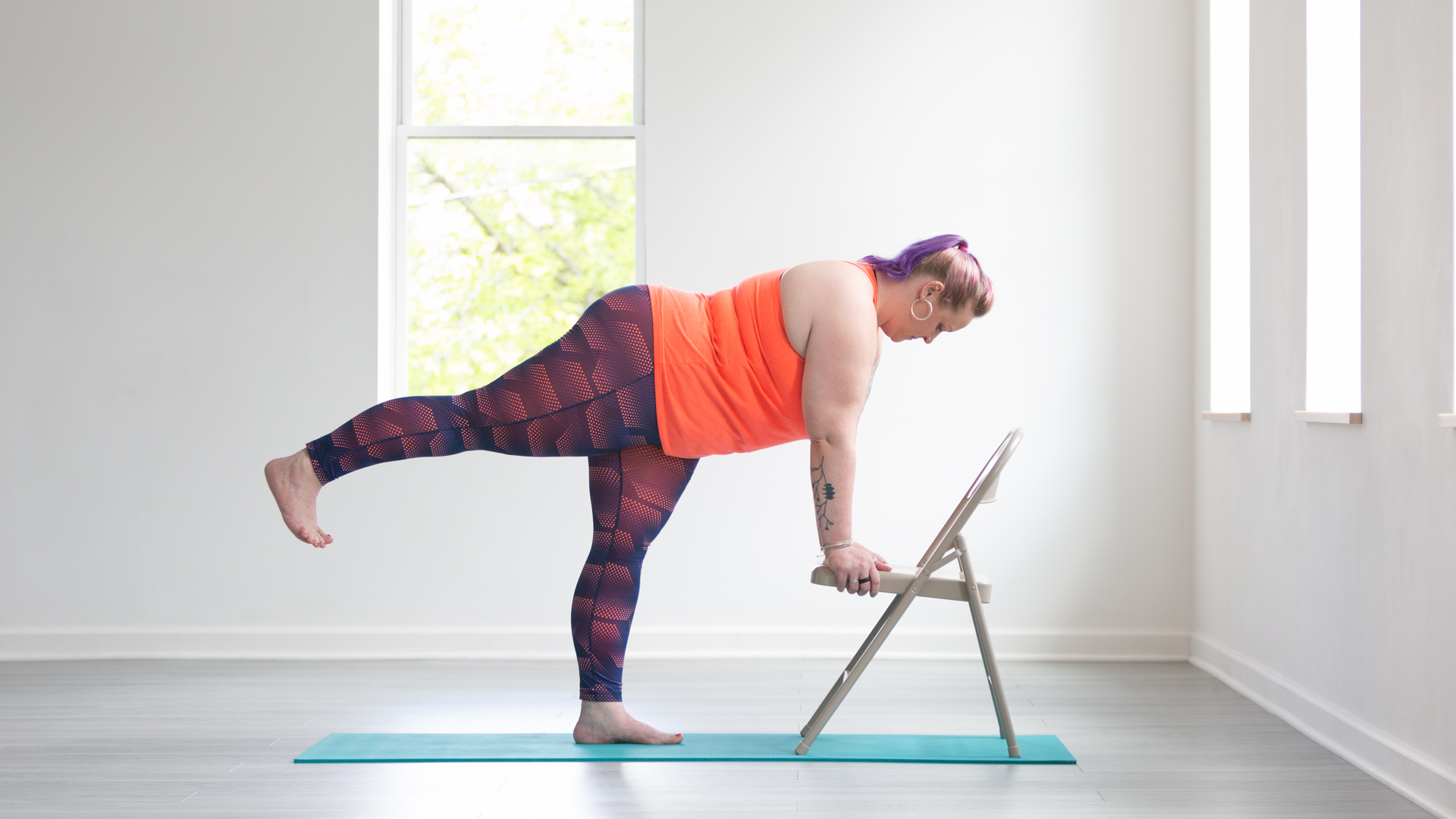 Yoga For Scoliosis: Poses That Help & Yoga Poses To Avoid