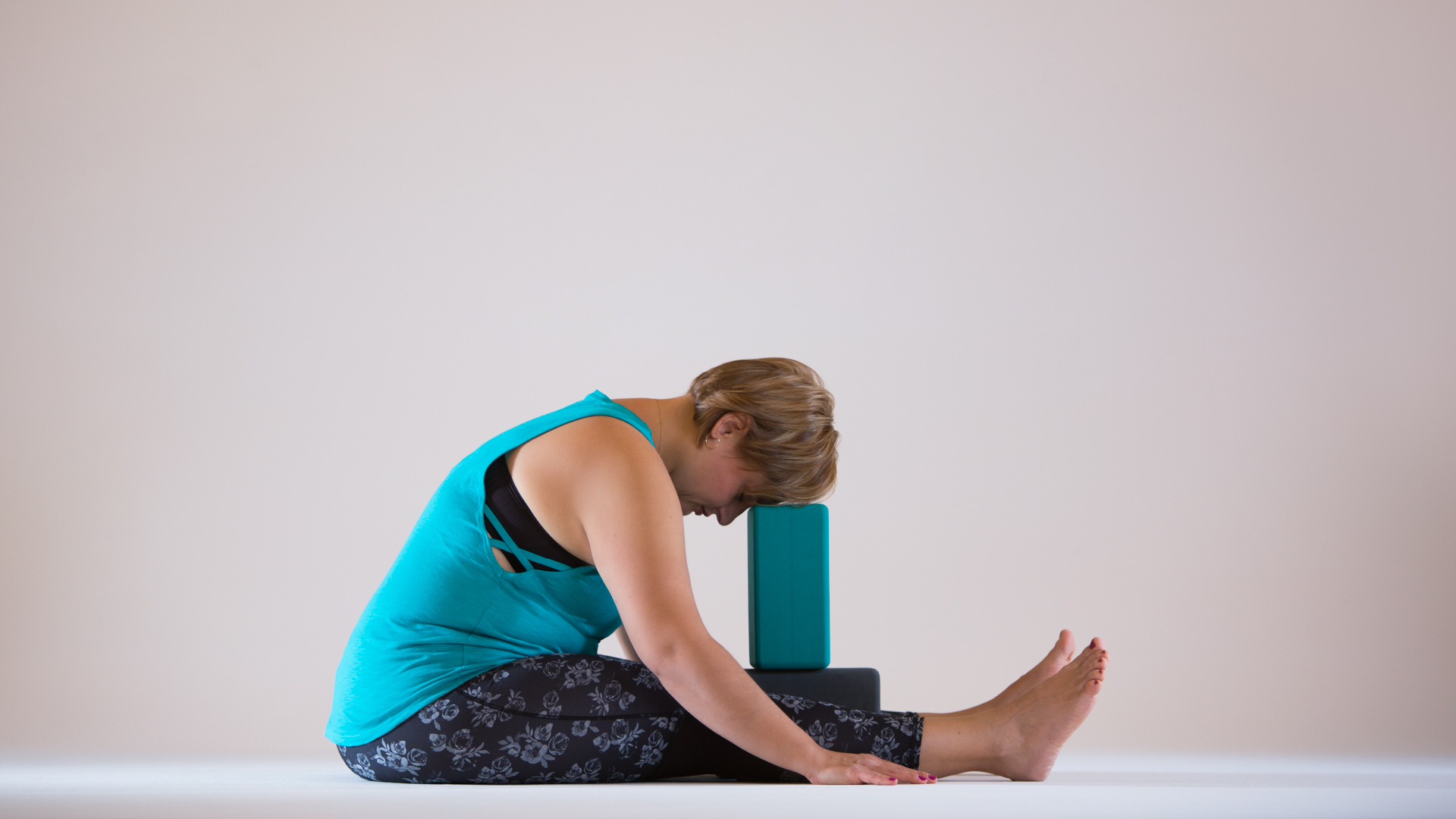 10 Yoga Poses That Can Hurt Your Back | livestrong