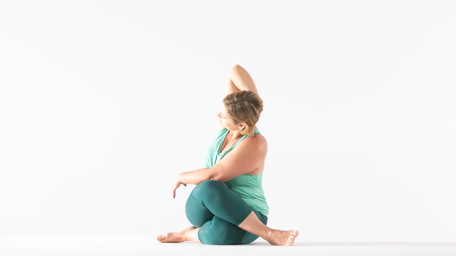 A Yin Yoga Sequence for the Summer Solstice — Alo Moves