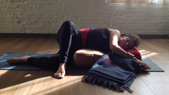 11 Easy-To-Do Restorative Yoga Poses That Will Instantly Relax You – VUTRU