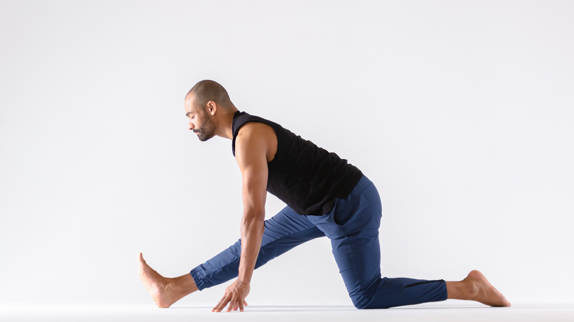 Stretches for Hip Alignment | Orange Insoles