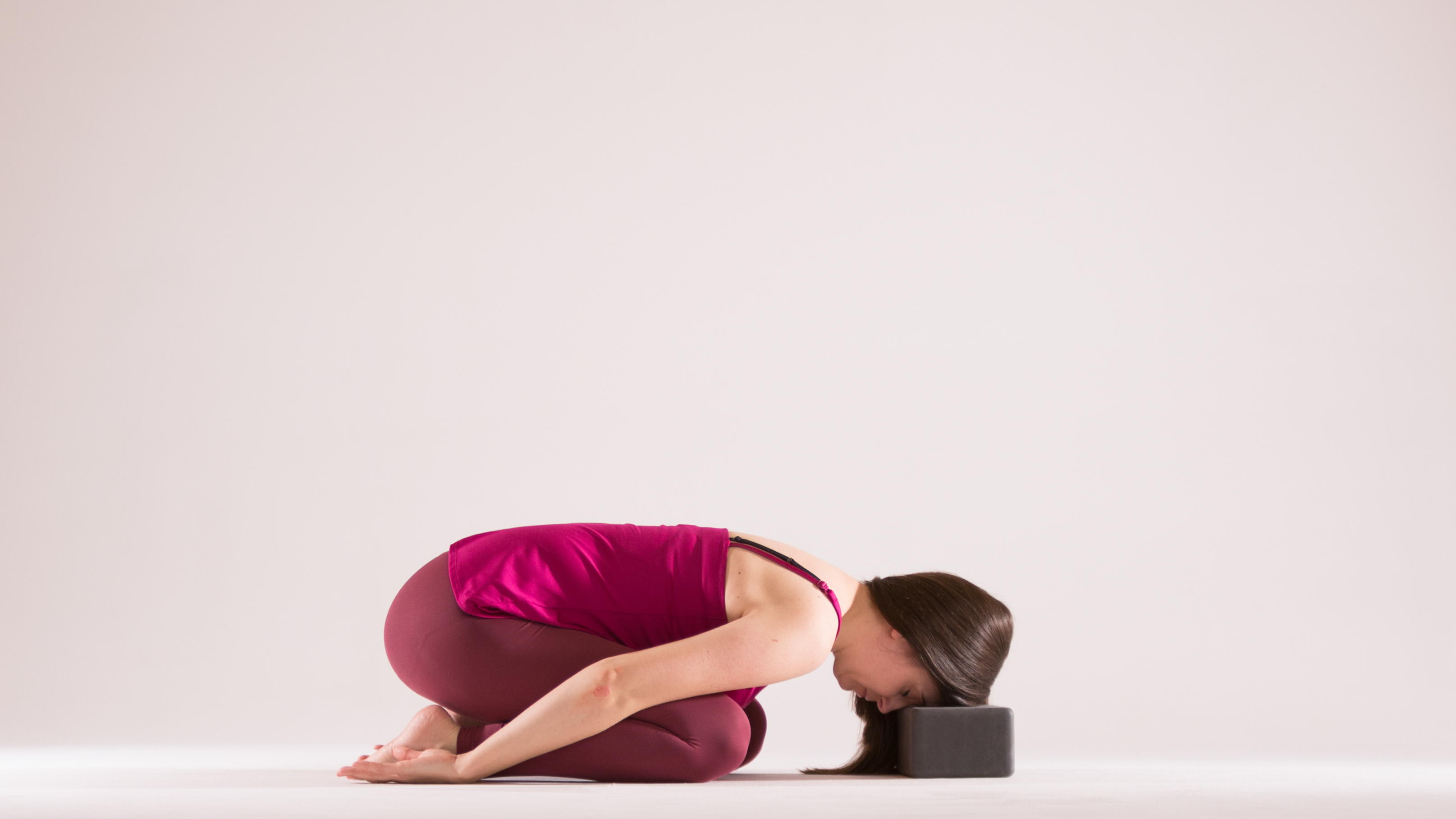 5 Prenatal Yoga Poses For First Trimester Of Pregnancy