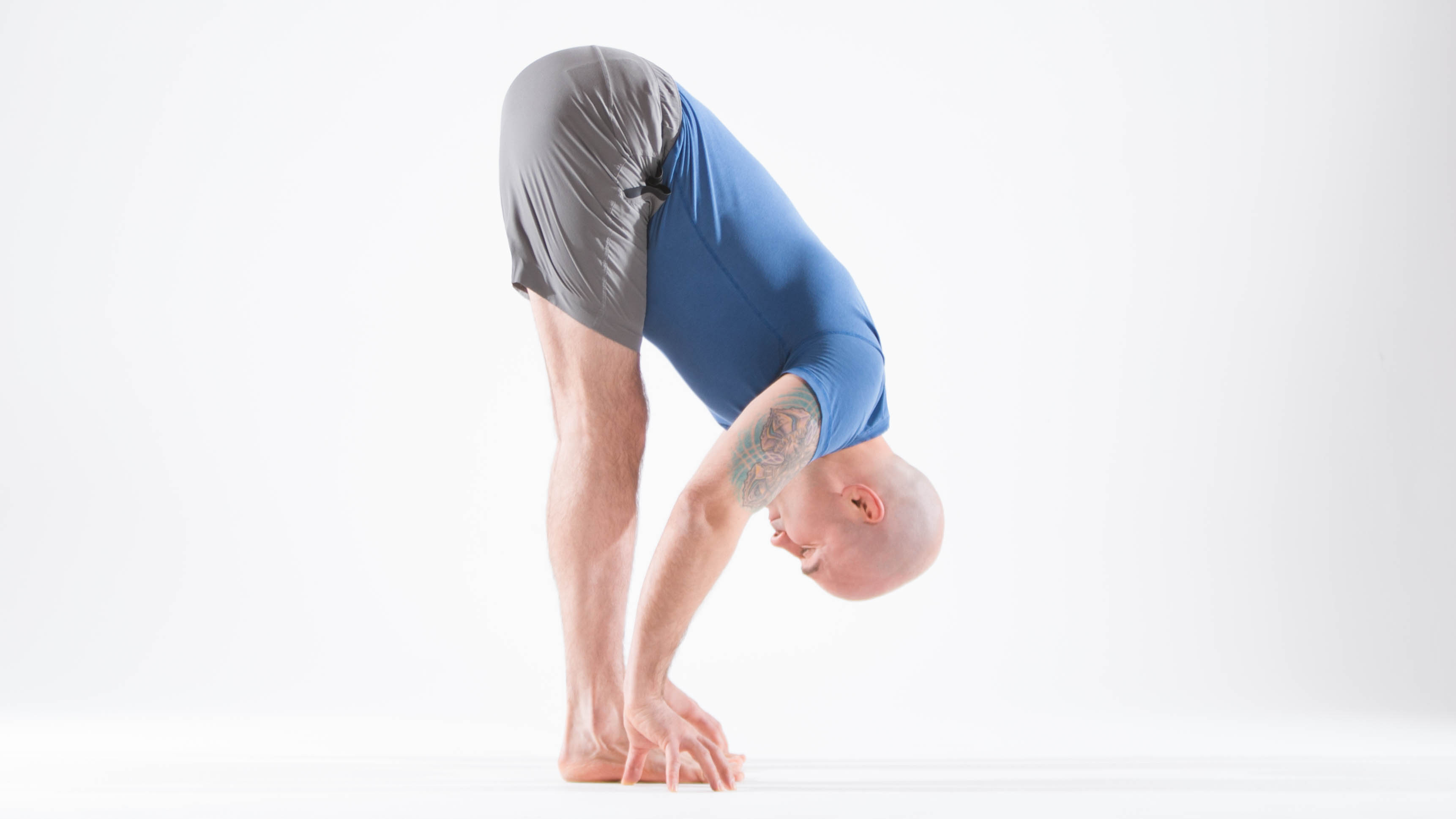 Standing Bow: May this pose be ever in your favor... - Yoga Academy  International