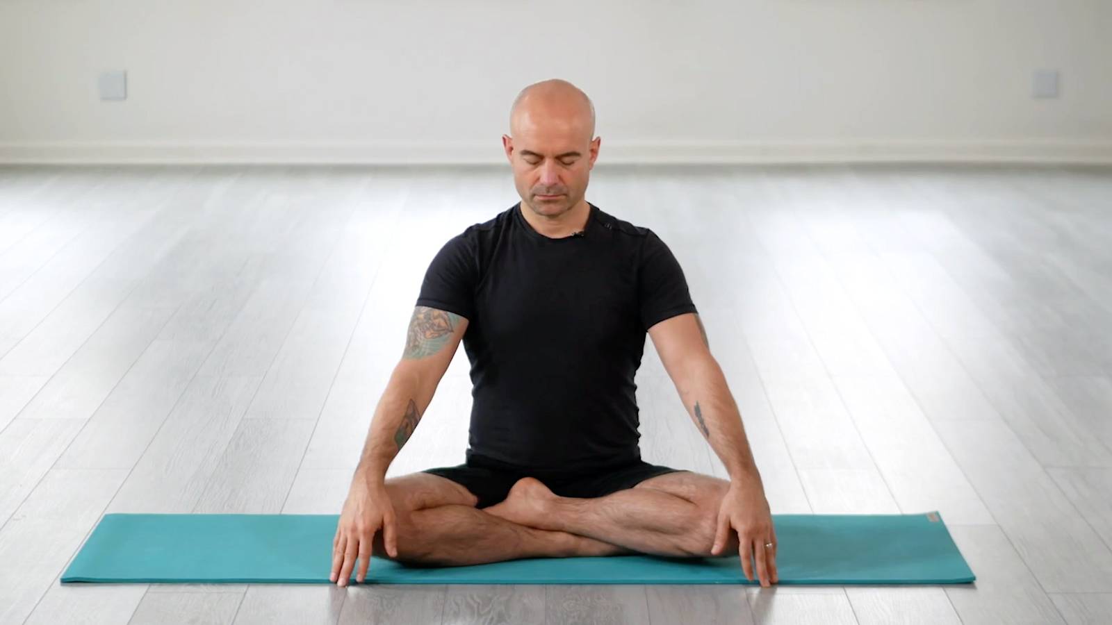 Gentle Vinyasa and Extended Pranayama