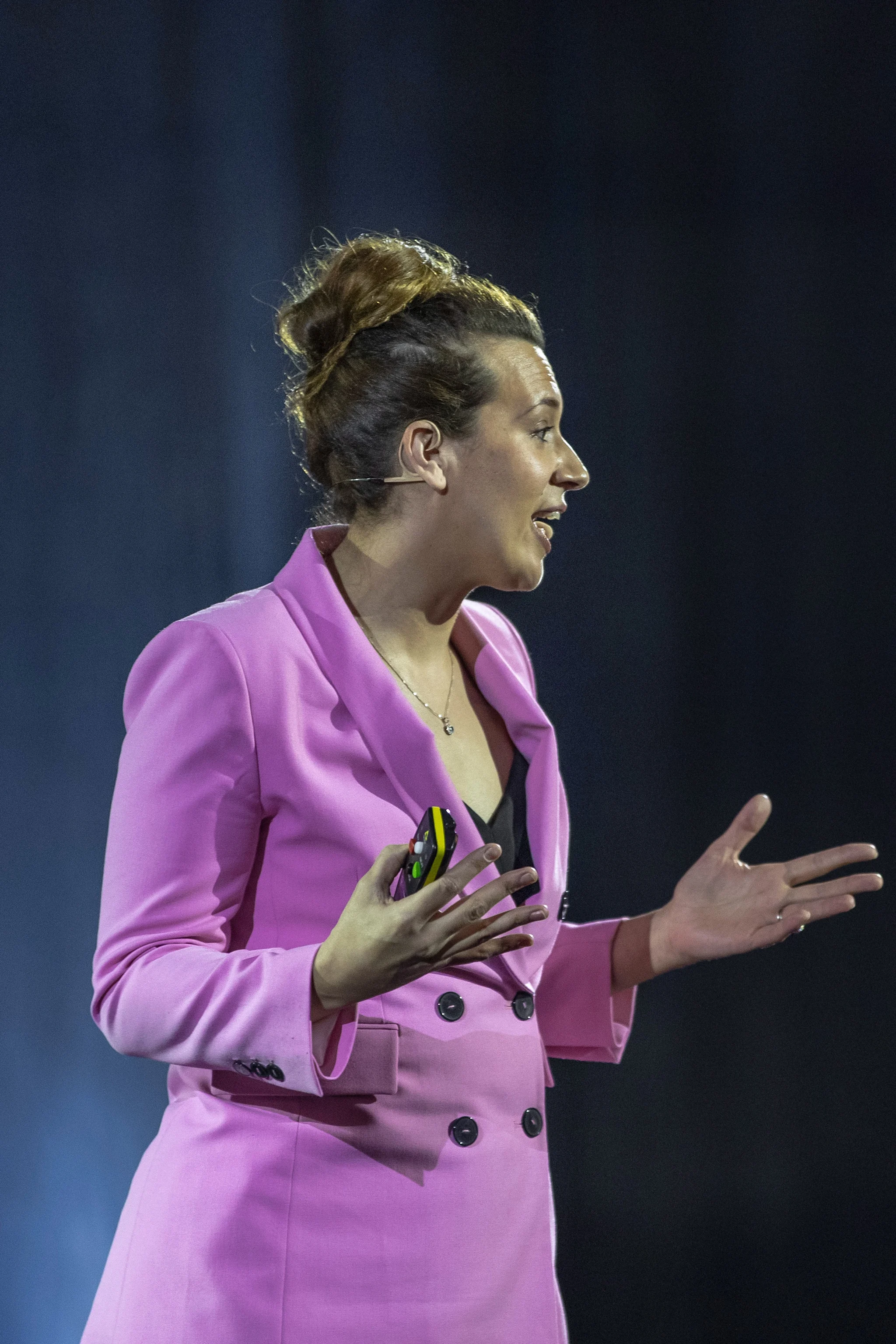 Dr. Eliza Filby • Leaderful