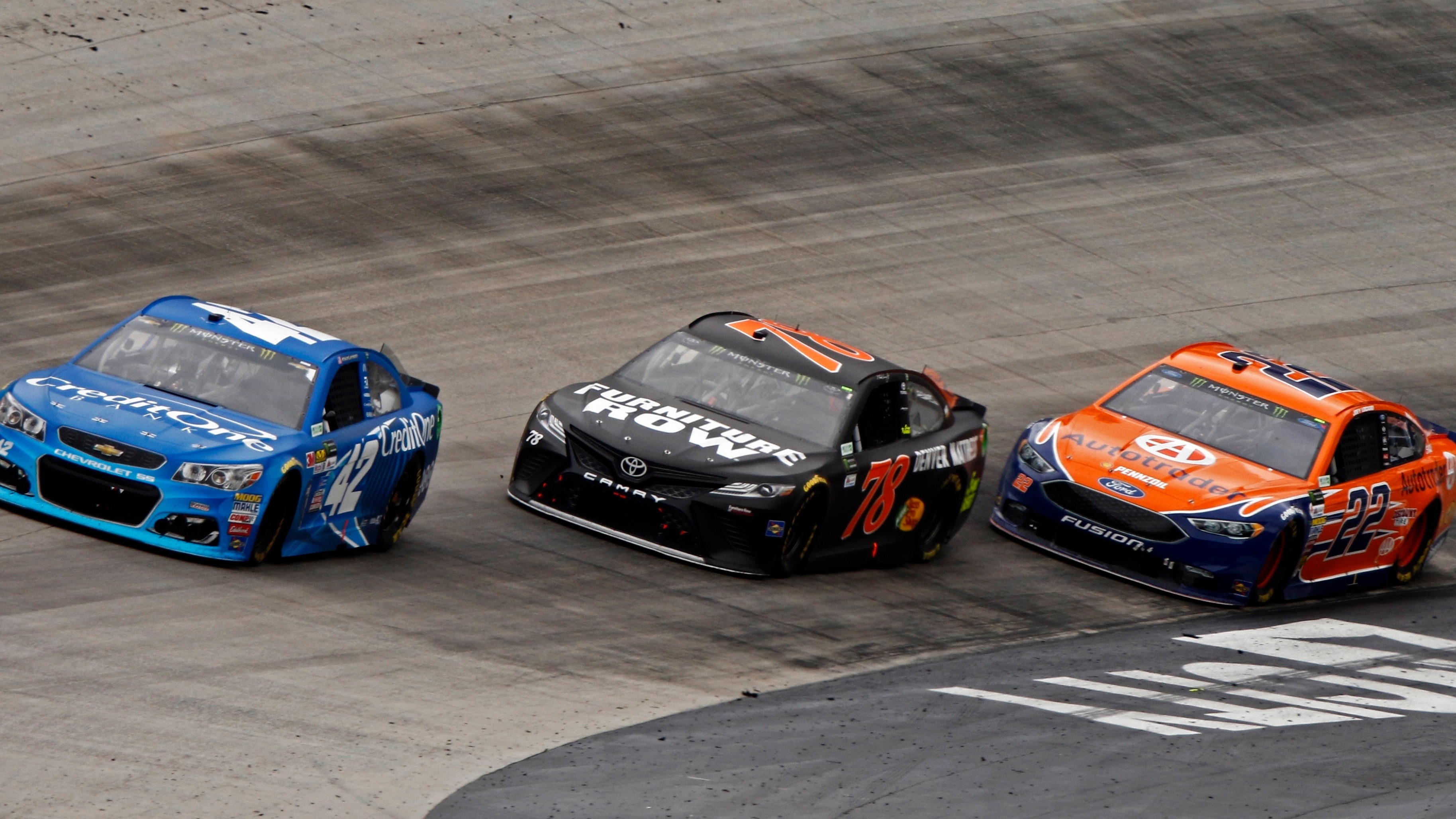 NASCAR at Kansas: Odds, stats, bets to consider for ...