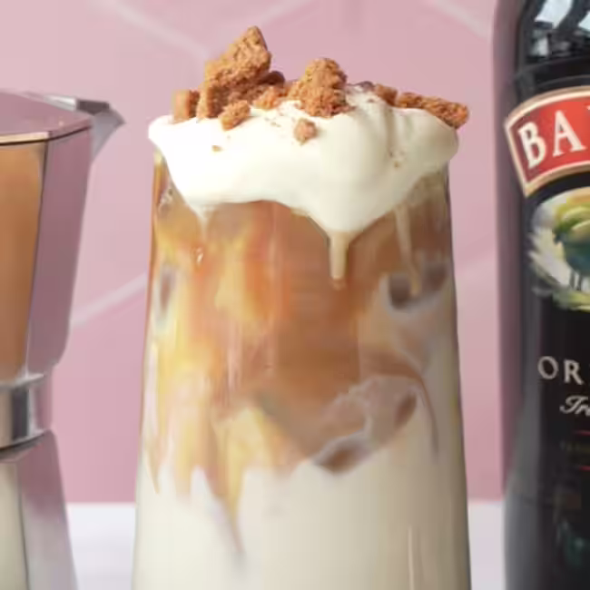 Baileys Biscoff and Pistachio Iced Latte - Ingredients