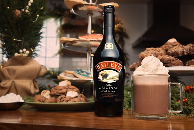 Baileys Thick Hot Chocolate Recipe | Baileys ROW