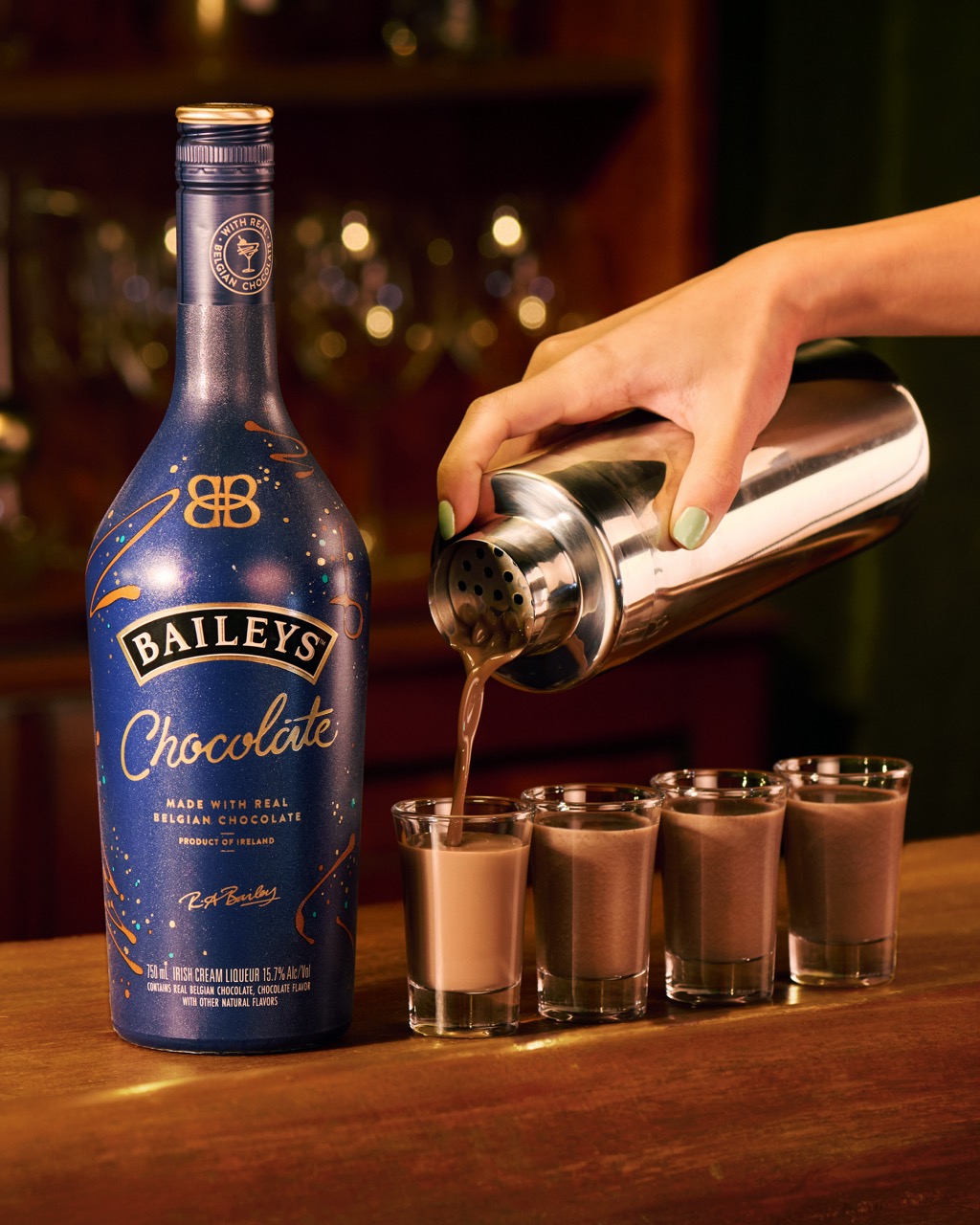 Hot Chocolate with Cookie Butter Recipe| Baileys US
