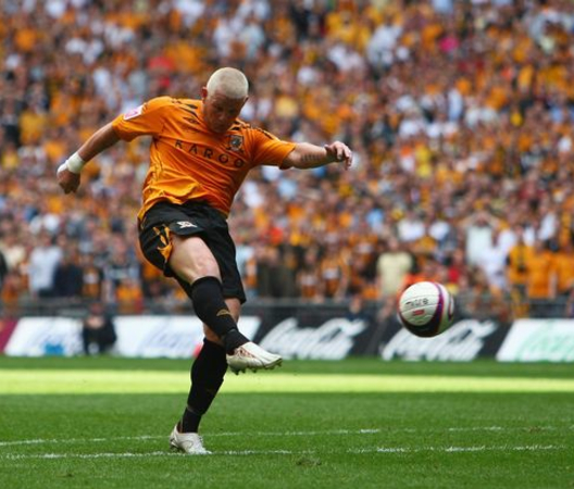 What's the Score on Dean Windass' Wife, Life and Career?