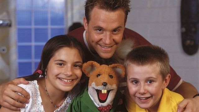 Basil Brush cast with Basil (centre) Molly (left), Mr Stephen (above) and Dave (right). Image credit: My London News.
