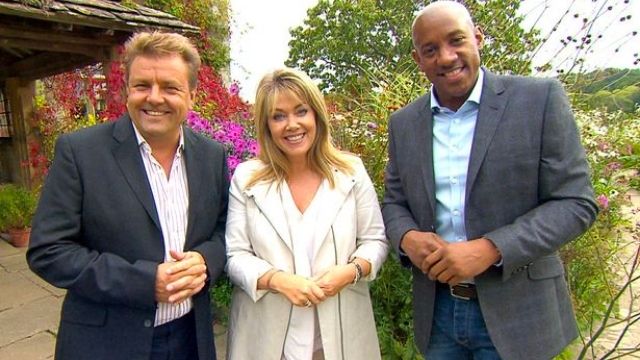 Martin Roberts alongside original co-host Lucy Alexander (middle) and Dion Dublin (right). Image credit: BBC.