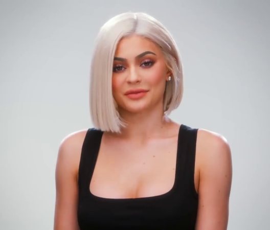 How Tall Is Kylie Jenner? A Look at the Reality Star's Height