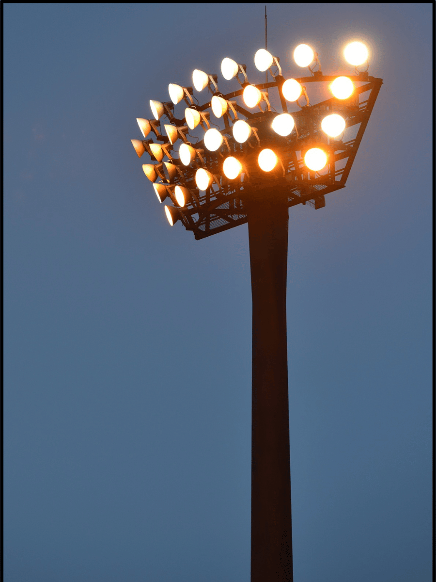 Playing without Lights