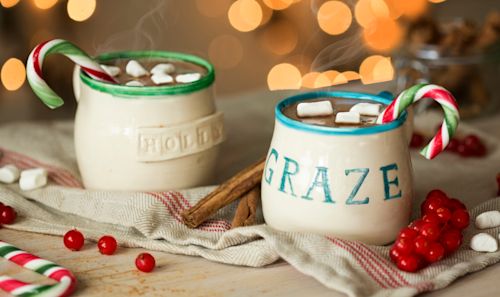 Quente doces canela redemoinhos 5 drinks you need to make this December | graze uk blog