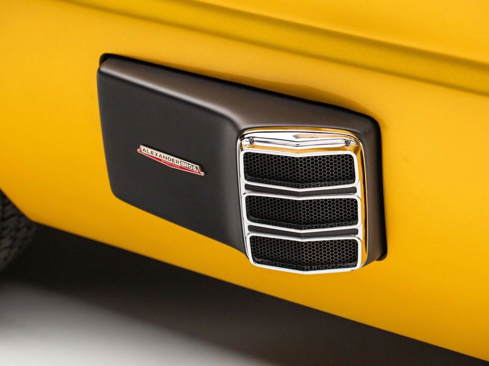 1967 Dodge Deora - 6