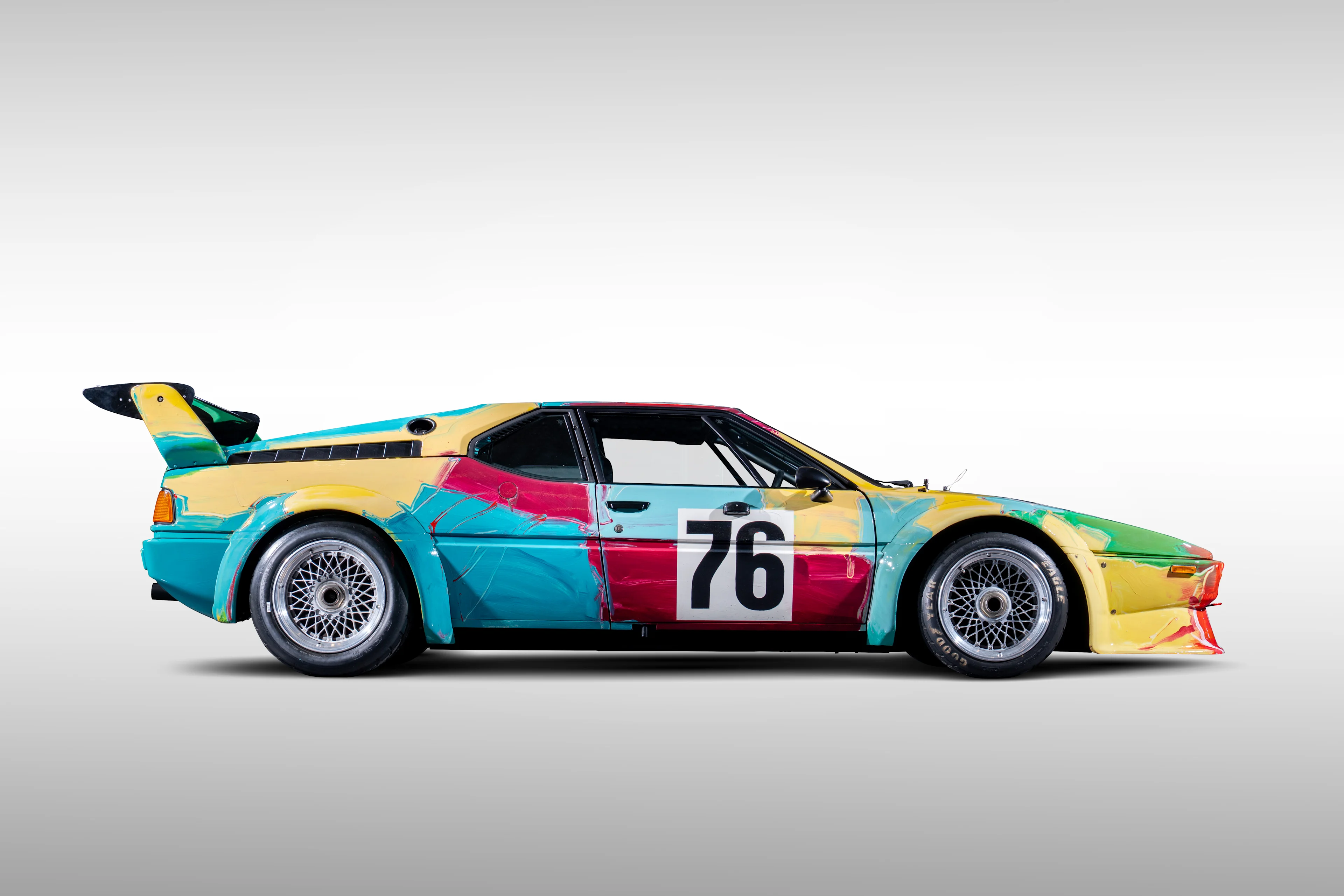 cutout gradient 1979 BMW M1 Andy Warhol -7