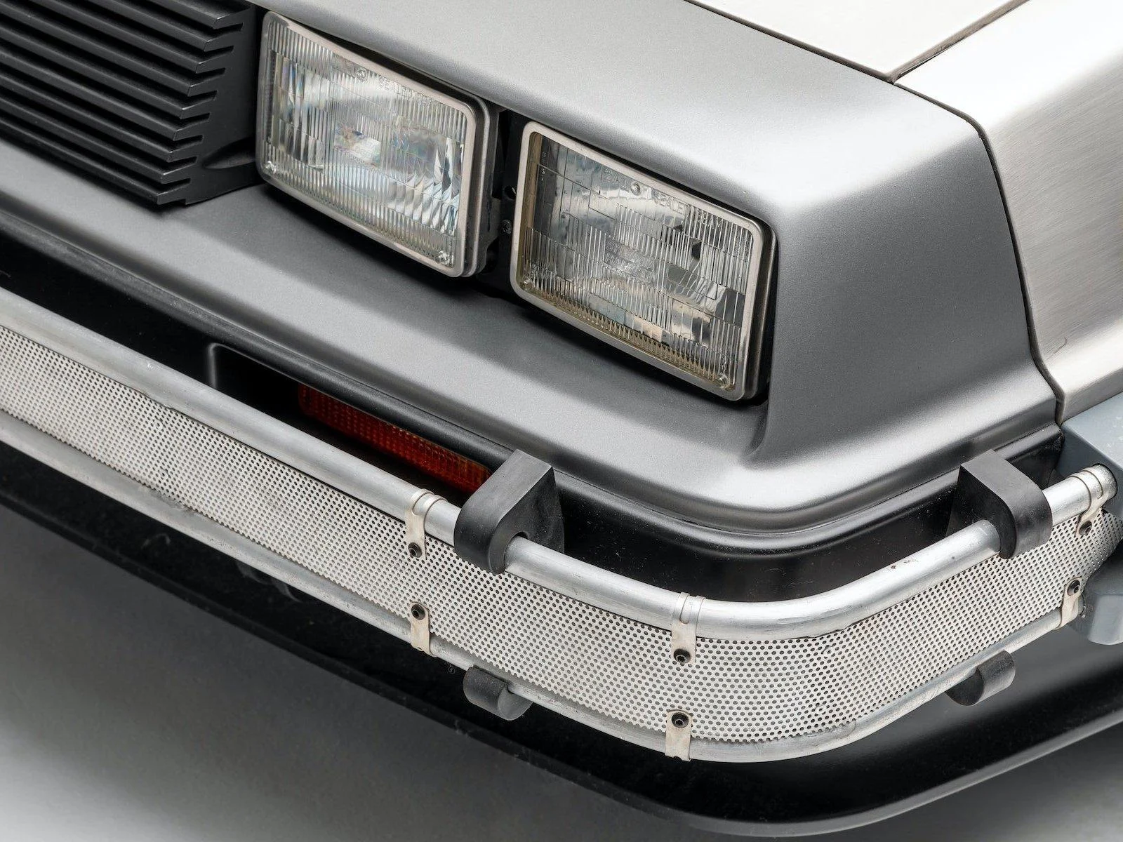 1981 De Lorean DMC-12 - 7