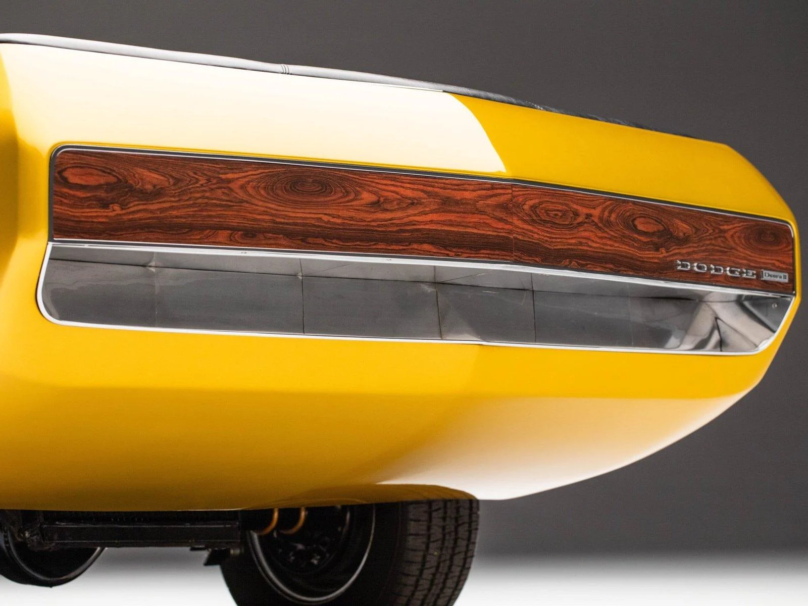 1967 Dodge Deora - 8