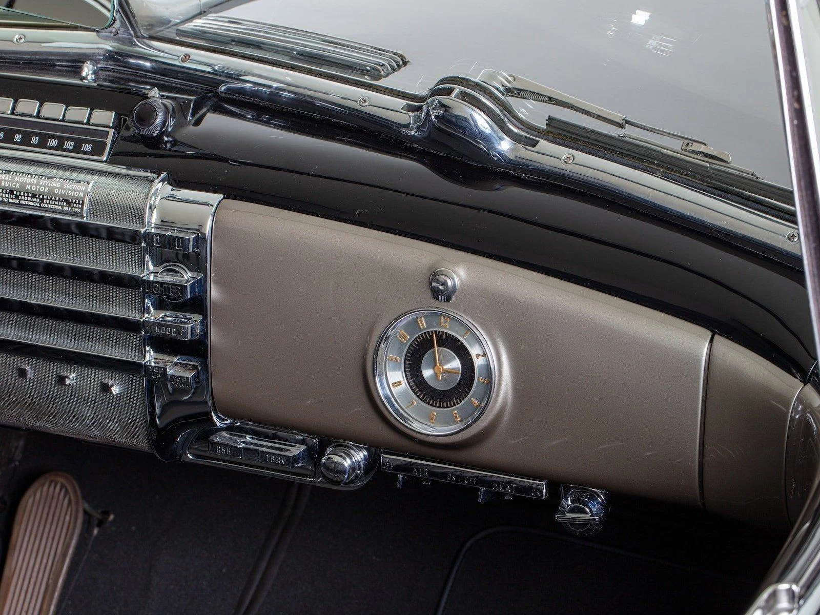 10 - 1938 Buick Y-Job