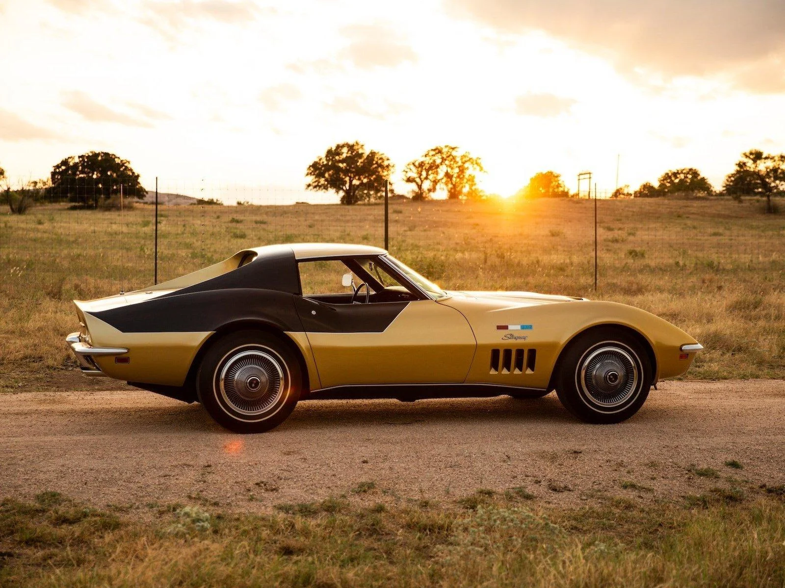 11 - 1969 Chevrolet Corvette