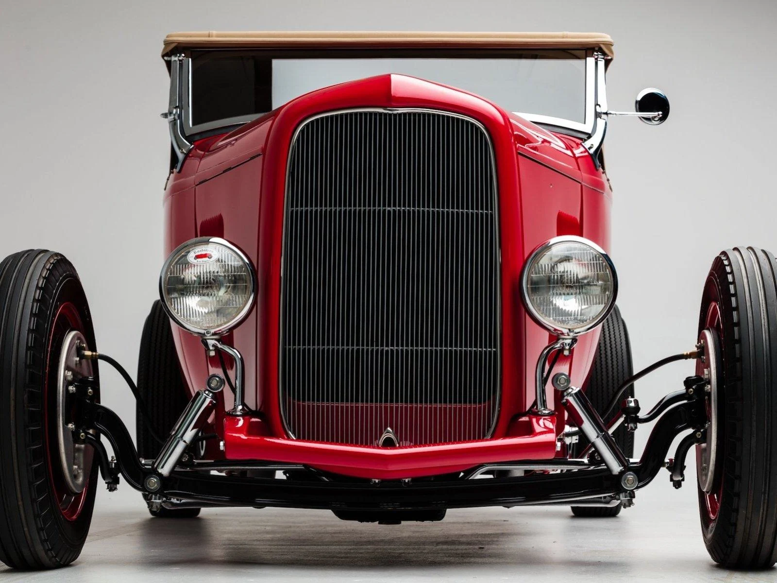 3 - 1932 Ford Model 18