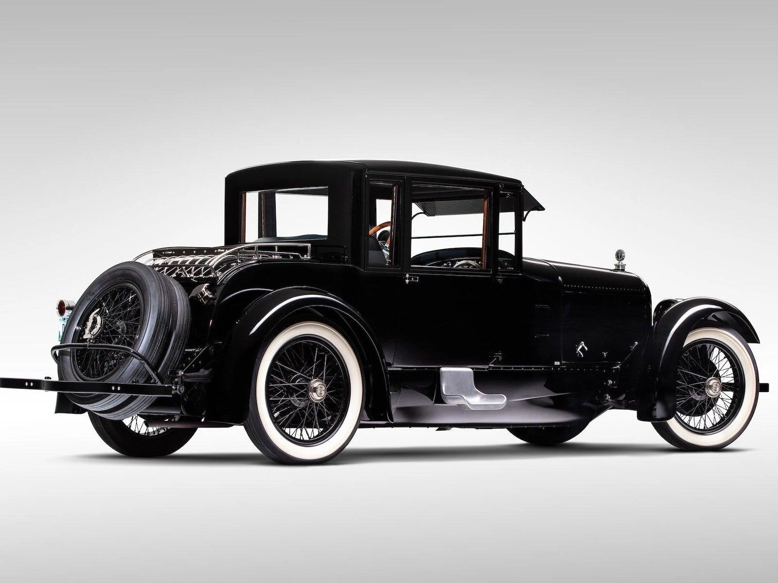 1921 Duesenberg Straight Eight - 3