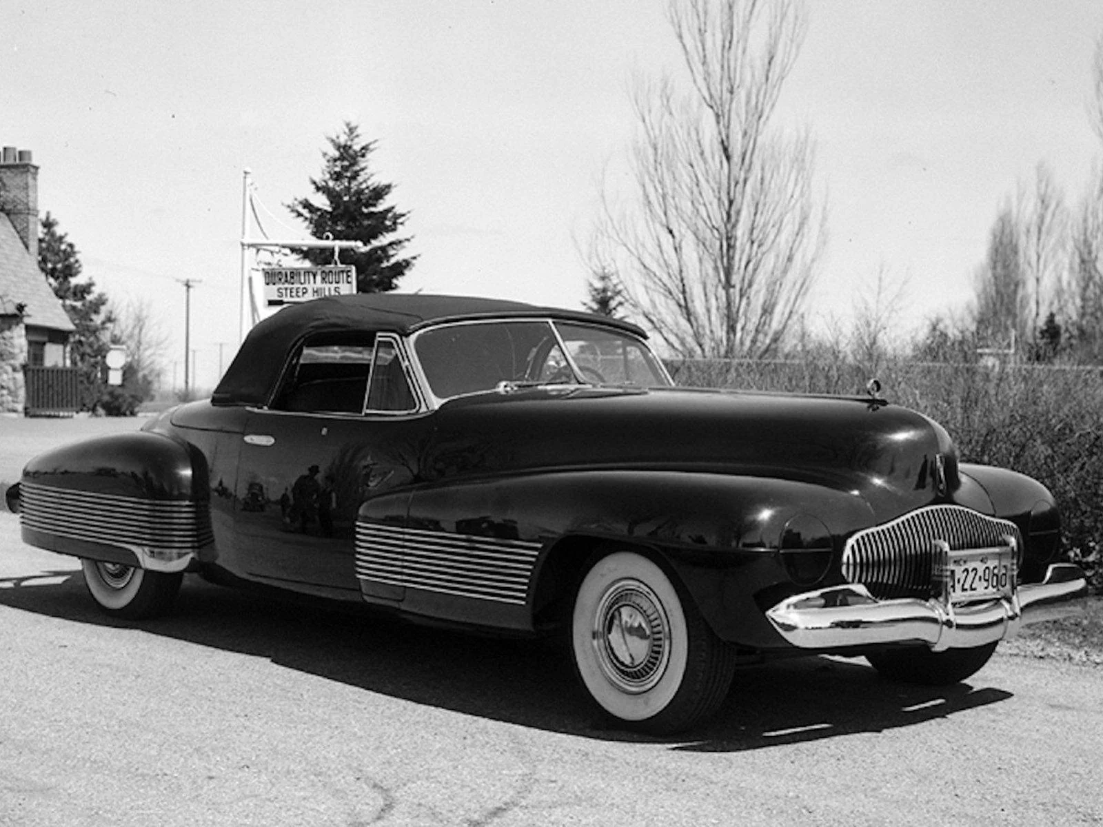 4 - 1938 Buick Y-Job