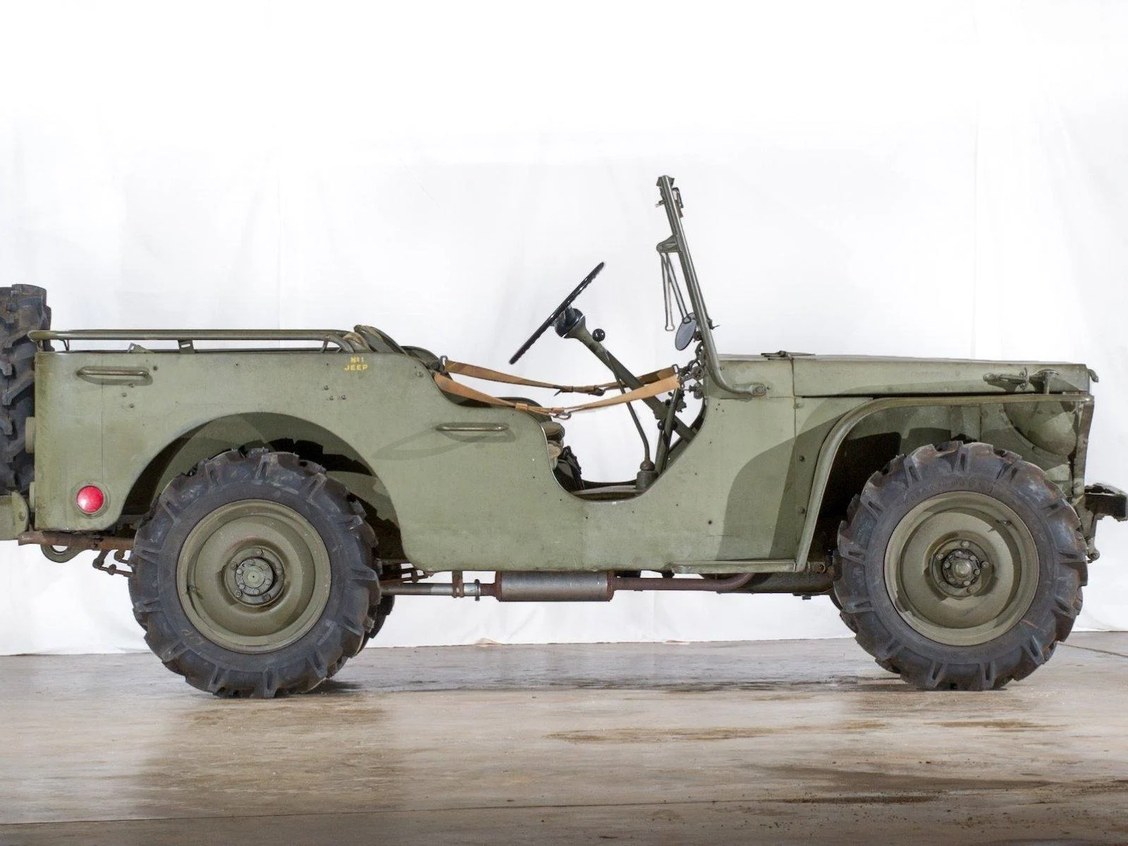 4 - Ford Pilot Model "Jeep"
