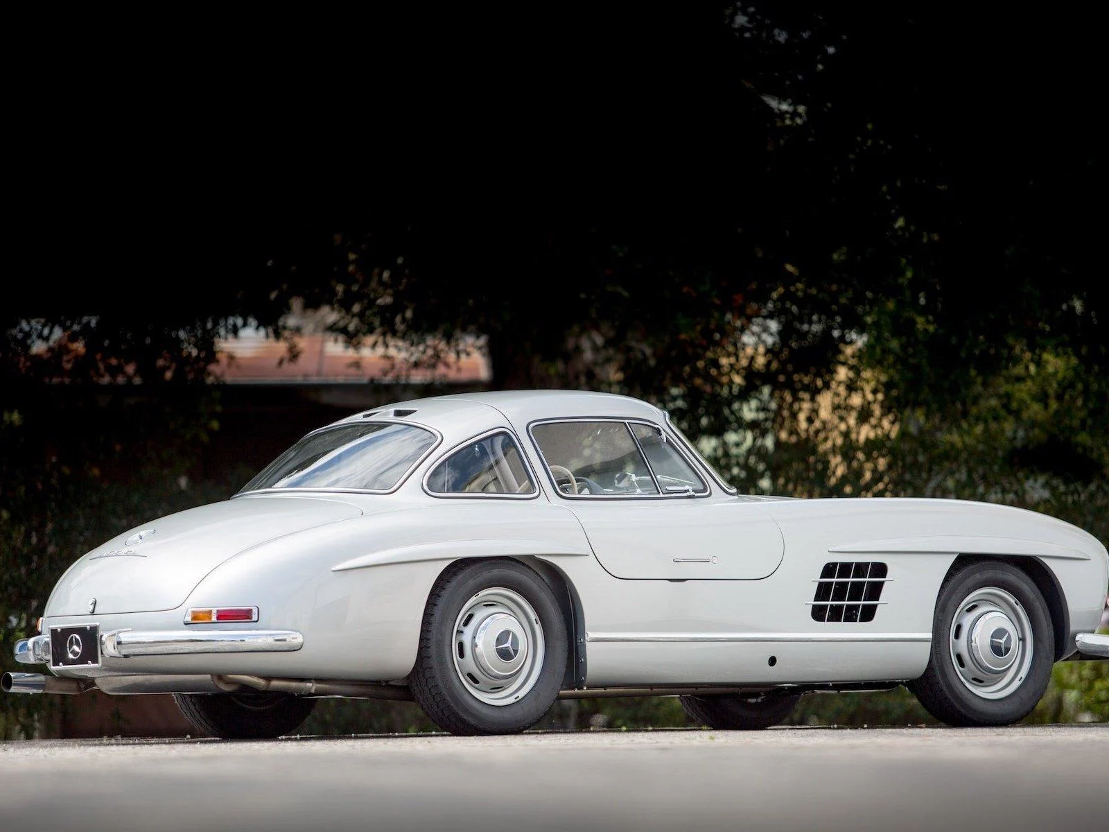 4 - 1954 Mercedes-Benz 300SL