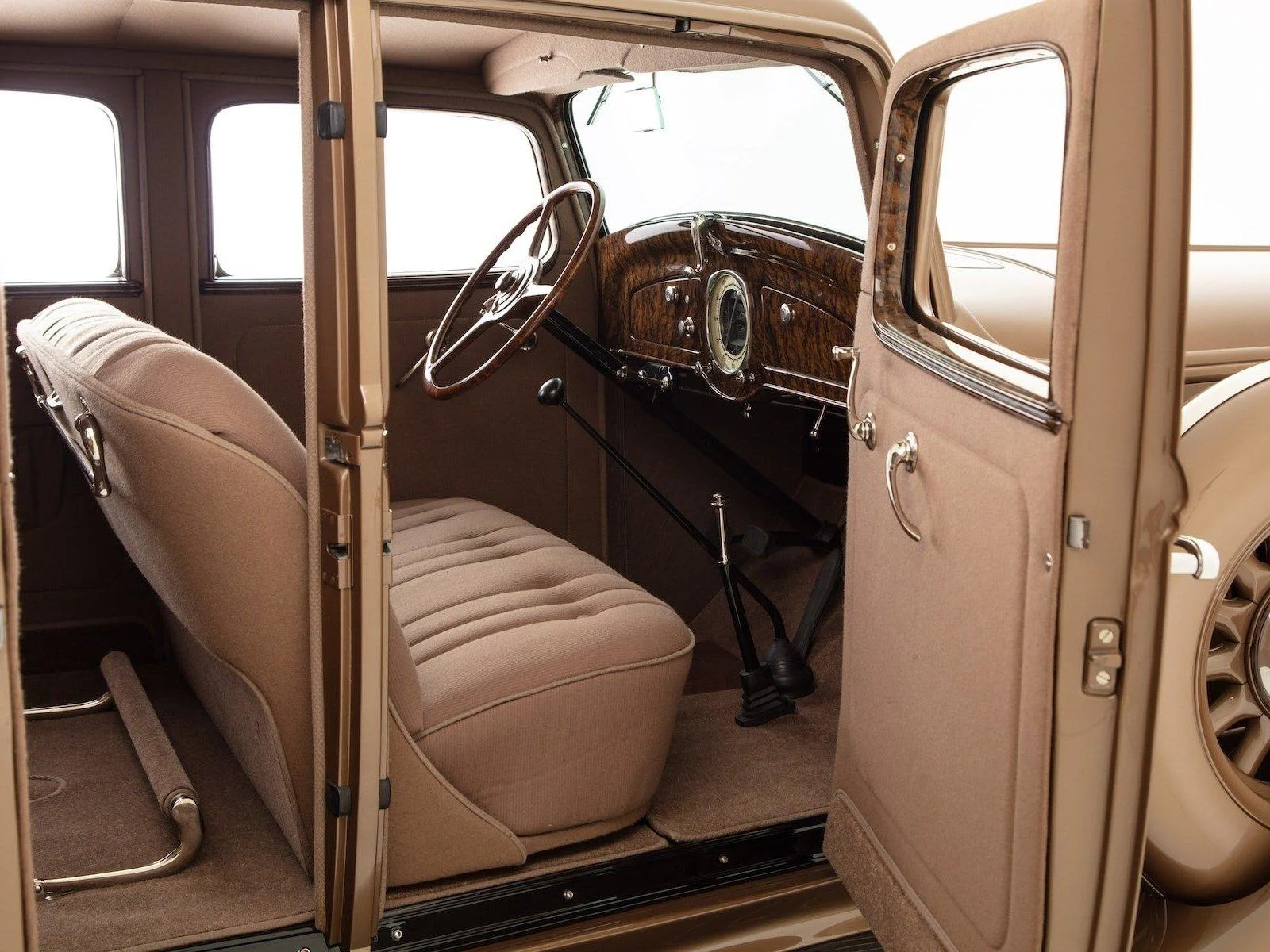 5 - 1933 Graham 8 Sedan