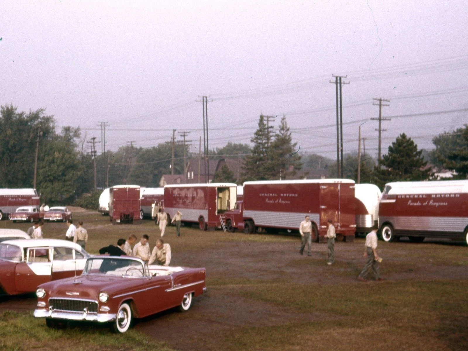 9 - 1940 GM Futurliner