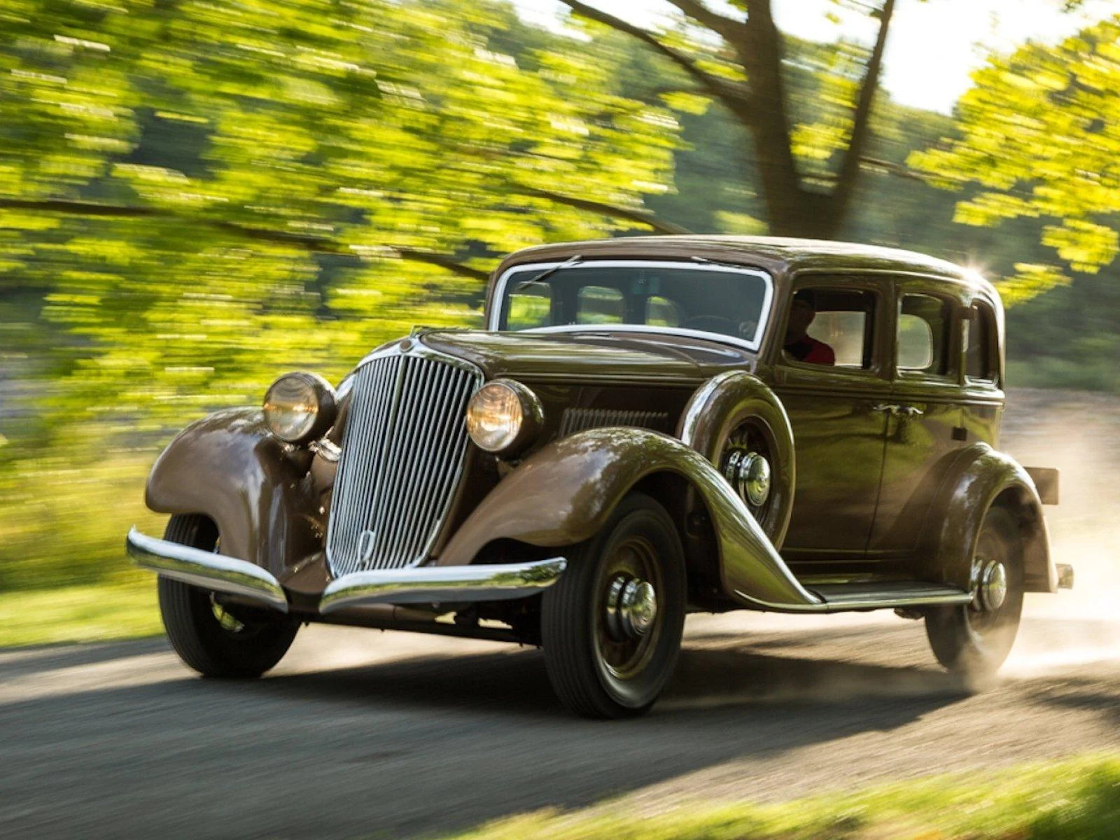9 - 1933 Graham 8 Sedan