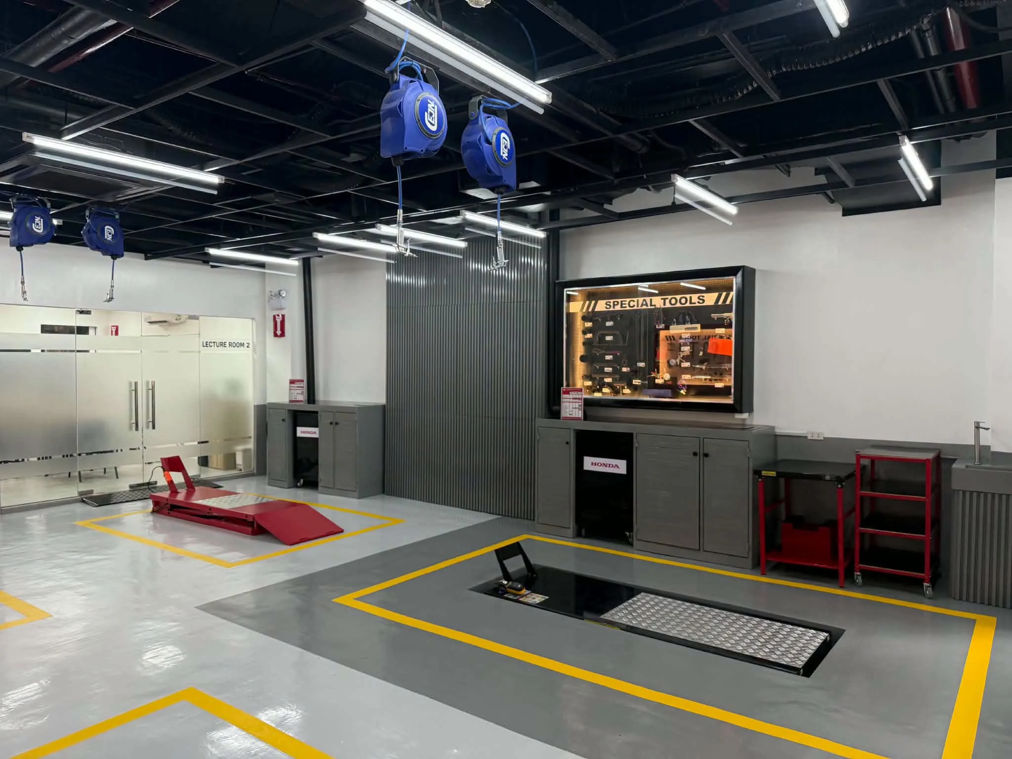 HPI Davao Depot Service Area