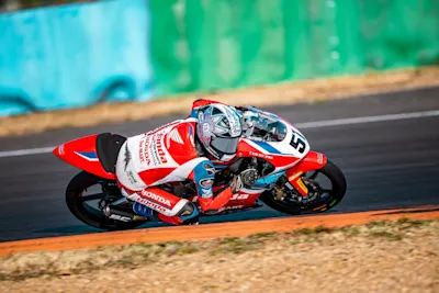 Alfonsi Daquigan of Honda Asia Dream Racing Junior Team Faces Tough Challenge in Round 4 of the Moto4 European Cup in France