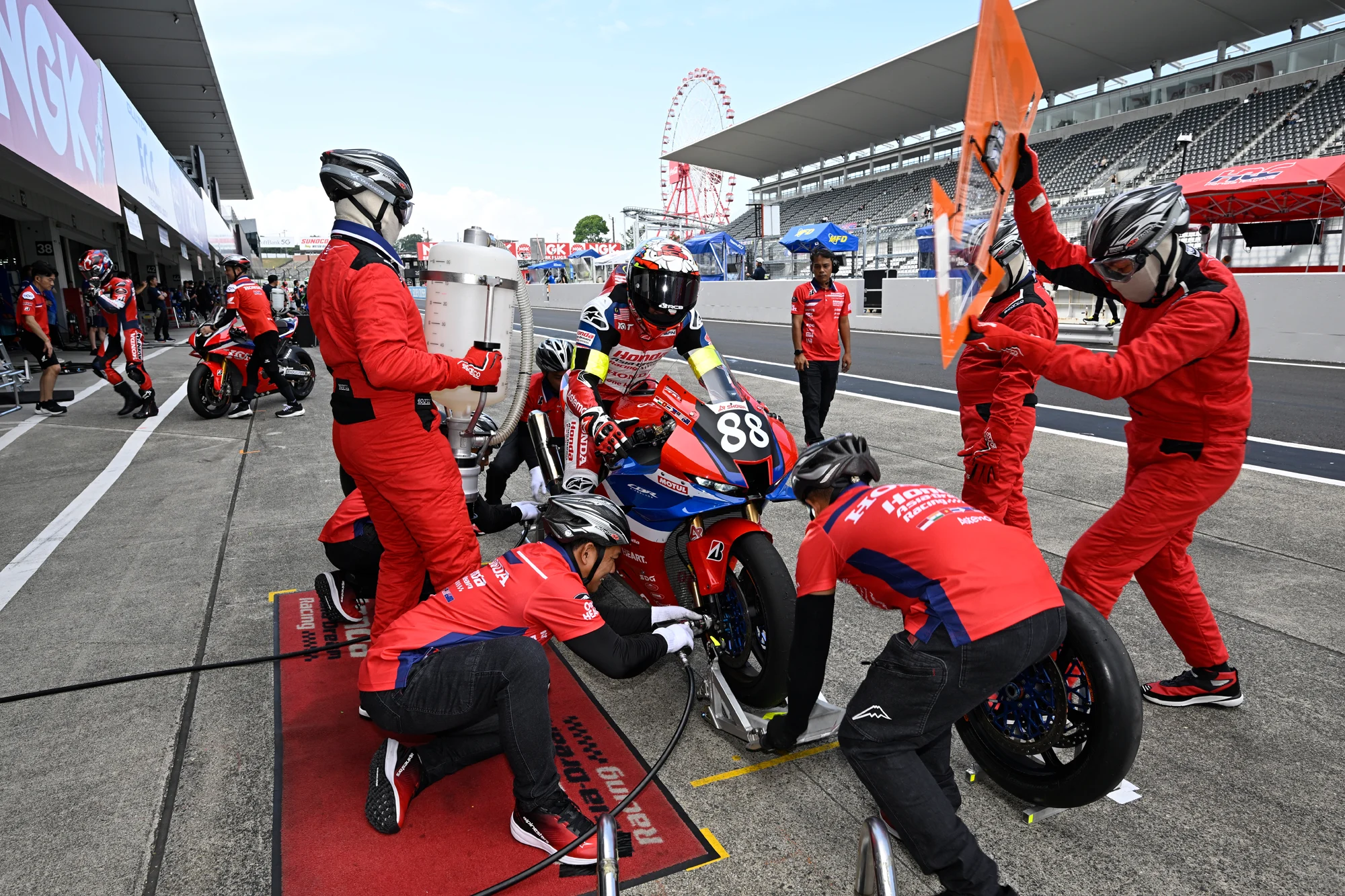 Suzuka 2