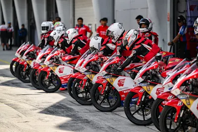 Filipino Riders Ronald Galzote and Carlsen Solis Competes Honda Thailand Talent Cup Round 1 at Sepang
