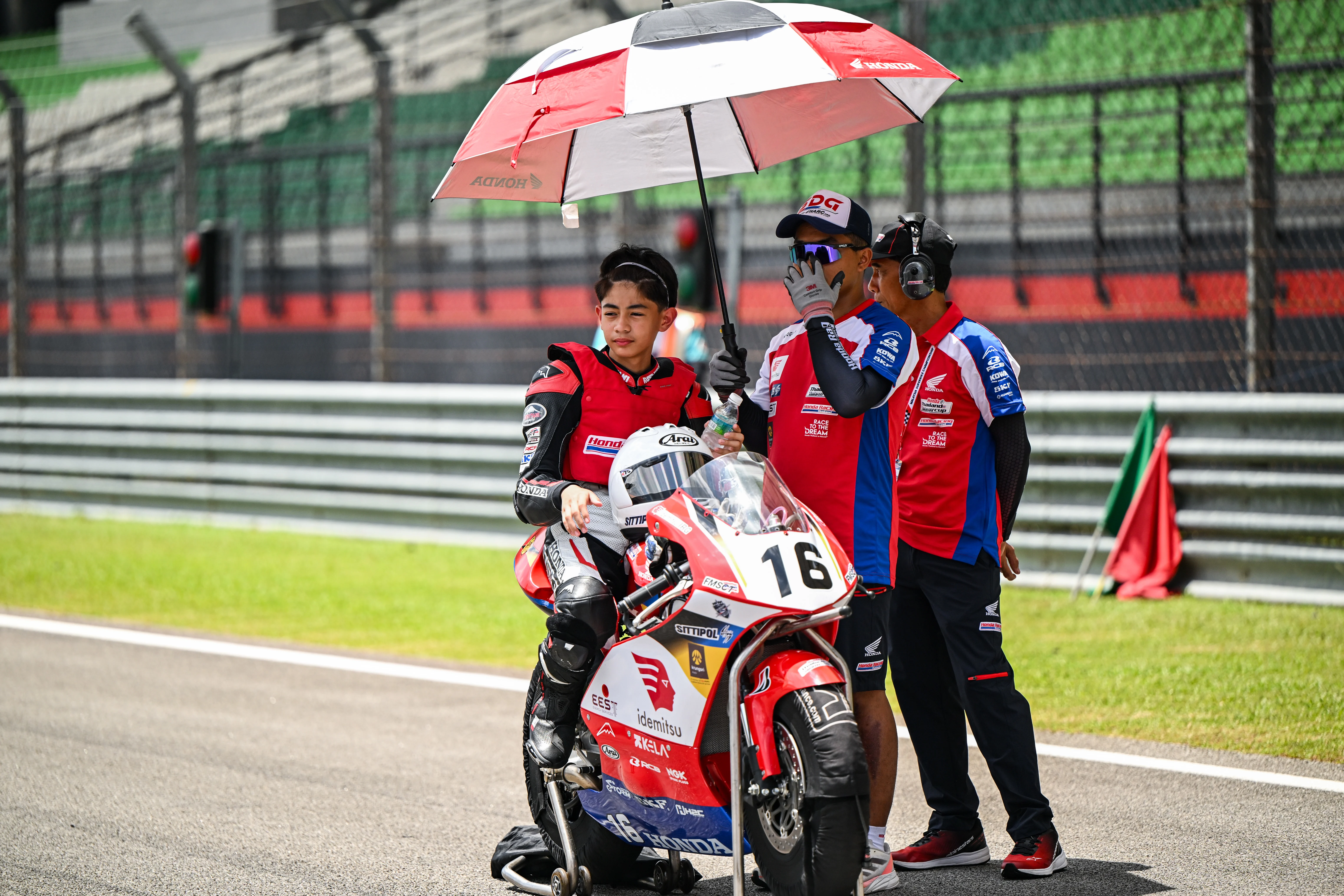 Filipino Riders Ronald Galzote and Carlsen Solis Competes Honda Thailand Talent Cup Round 1 at Sepang 3