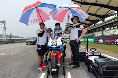 Carlsen Solis Completes Rigorous ARRC Round 5 at Sepang International Circuit