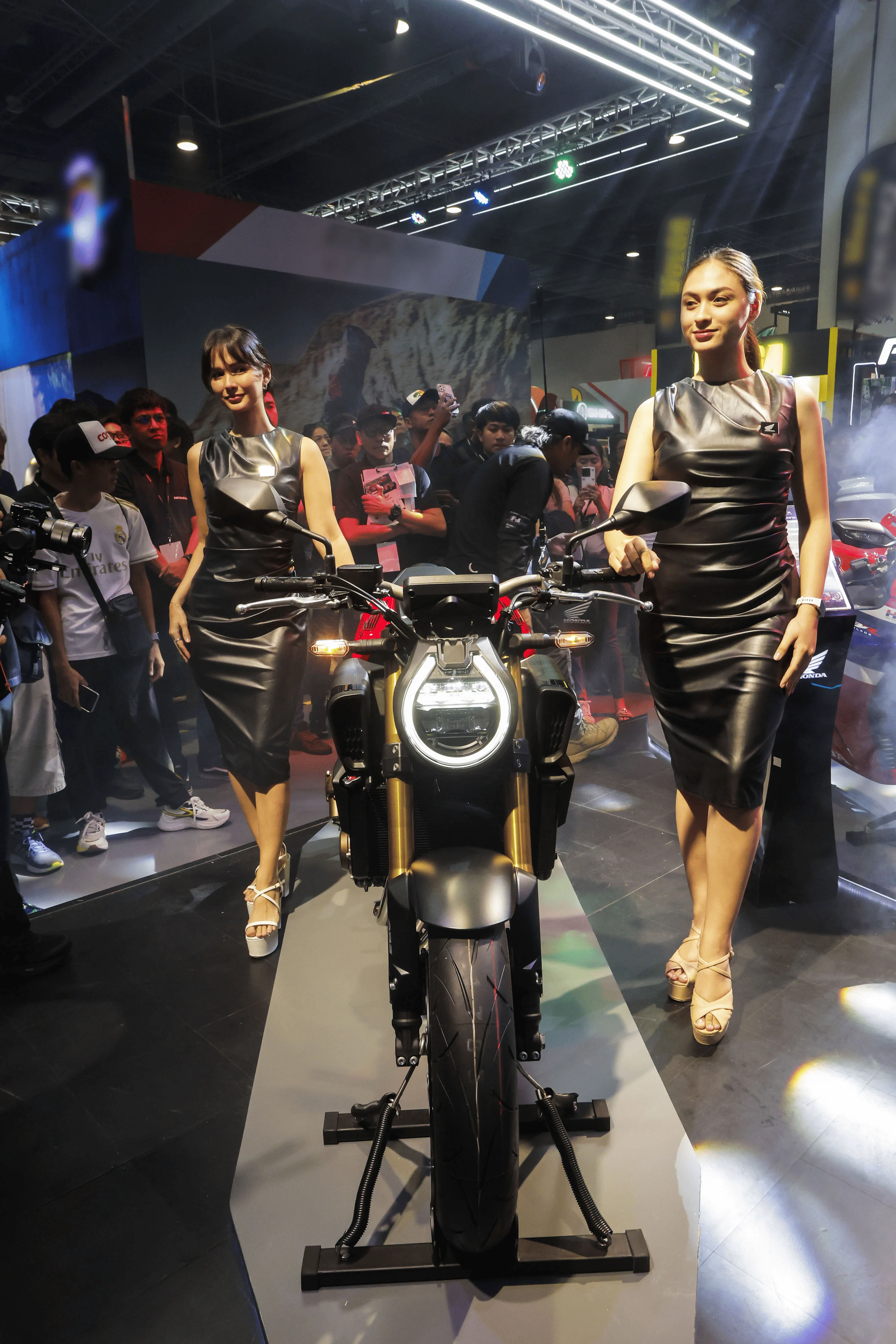 Makina Moto News (4) (1)