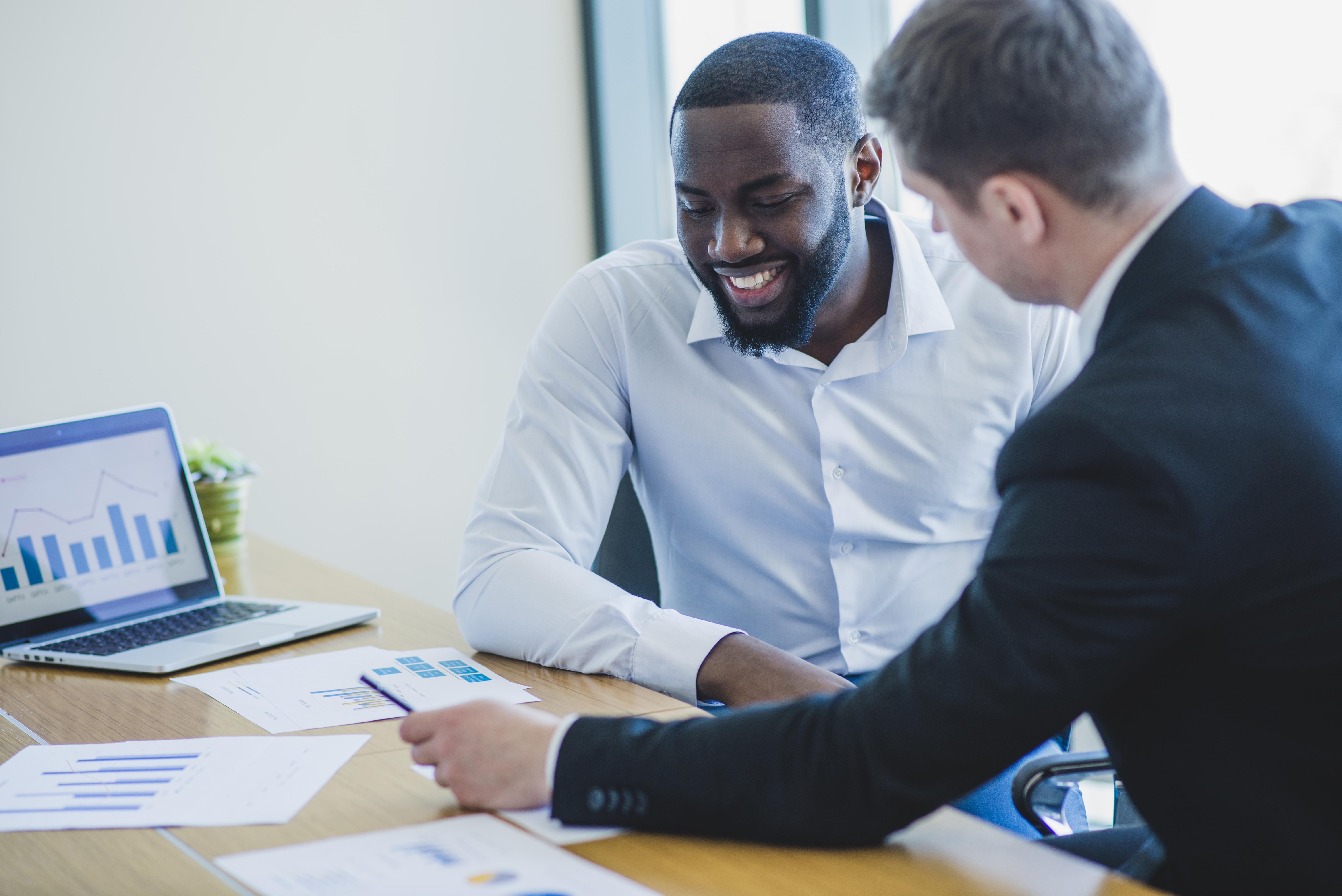 How to Build a Brand That Stands Out in a Crowded Market