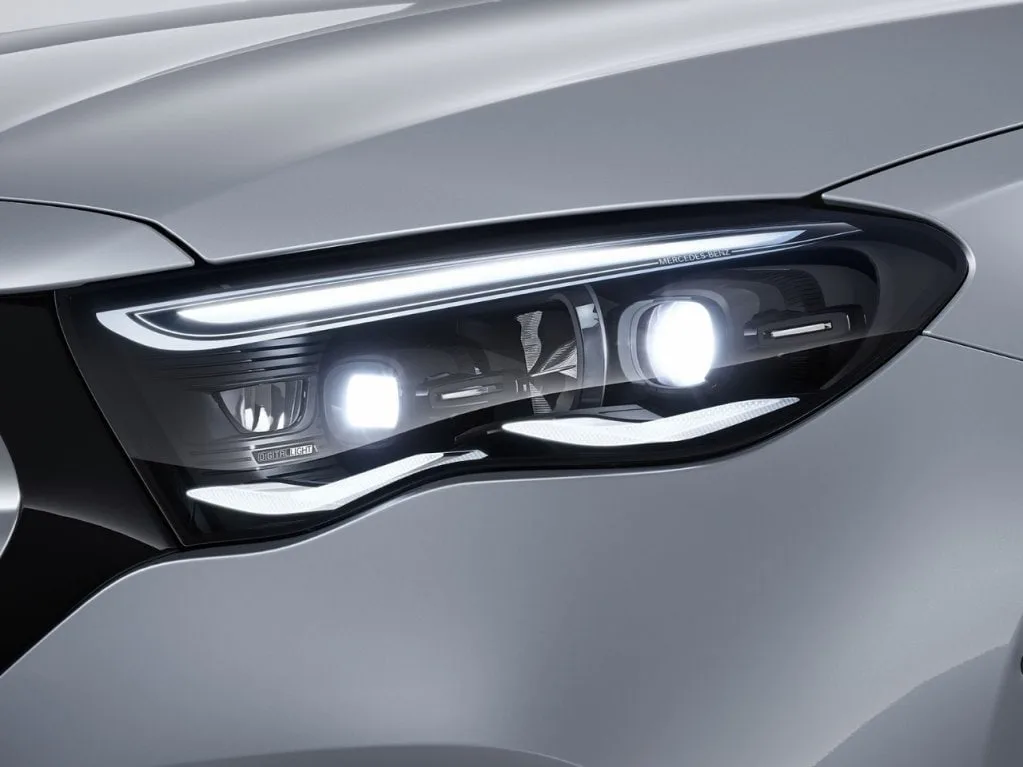 Mercedes: E-Klasse T-Modell Exterieur Licht