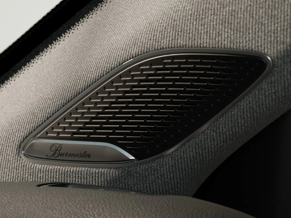 Mercedes: A-Klasse Limousine Interieur Sound