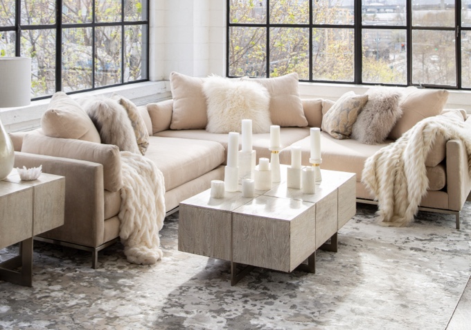 Ventura Furniture Collection: Modern Elegance in Your Home | Z Gallerie | Kopfstützen