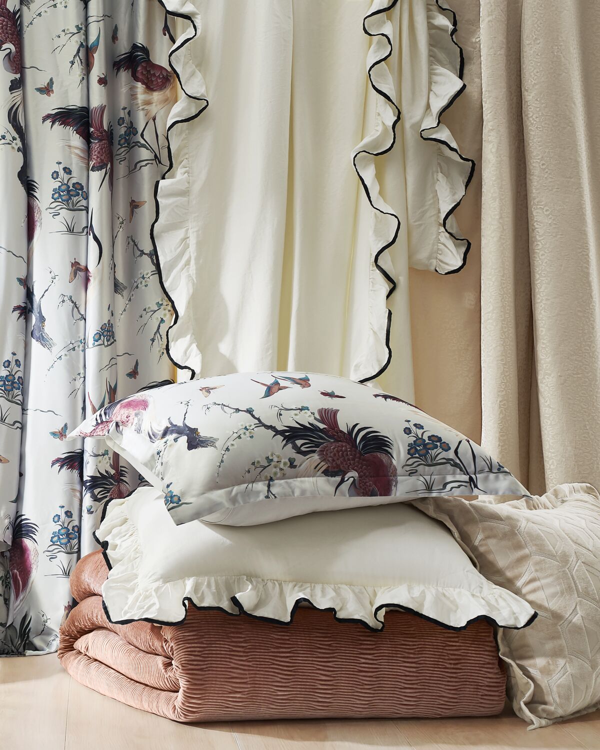 Corseca Throw - Ivory | Z Gallerie
