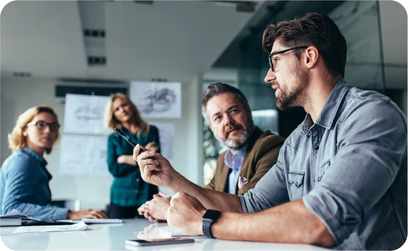 Clara- Fotos LP Credito Comercial BANNER 50 1