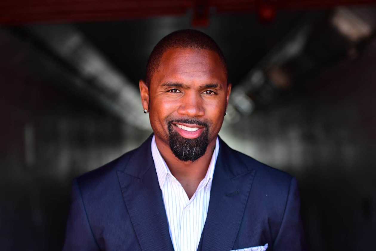 Charles Woodson Book Read Bio And Contact Agent United Talent Agency