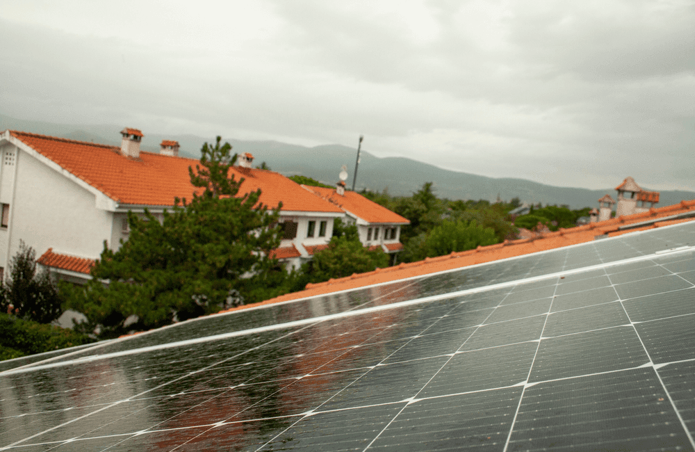weather conditions affecting solar power