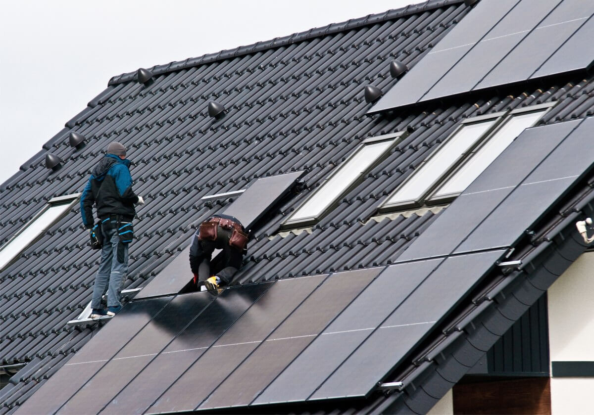 Residential rooftop solar installation